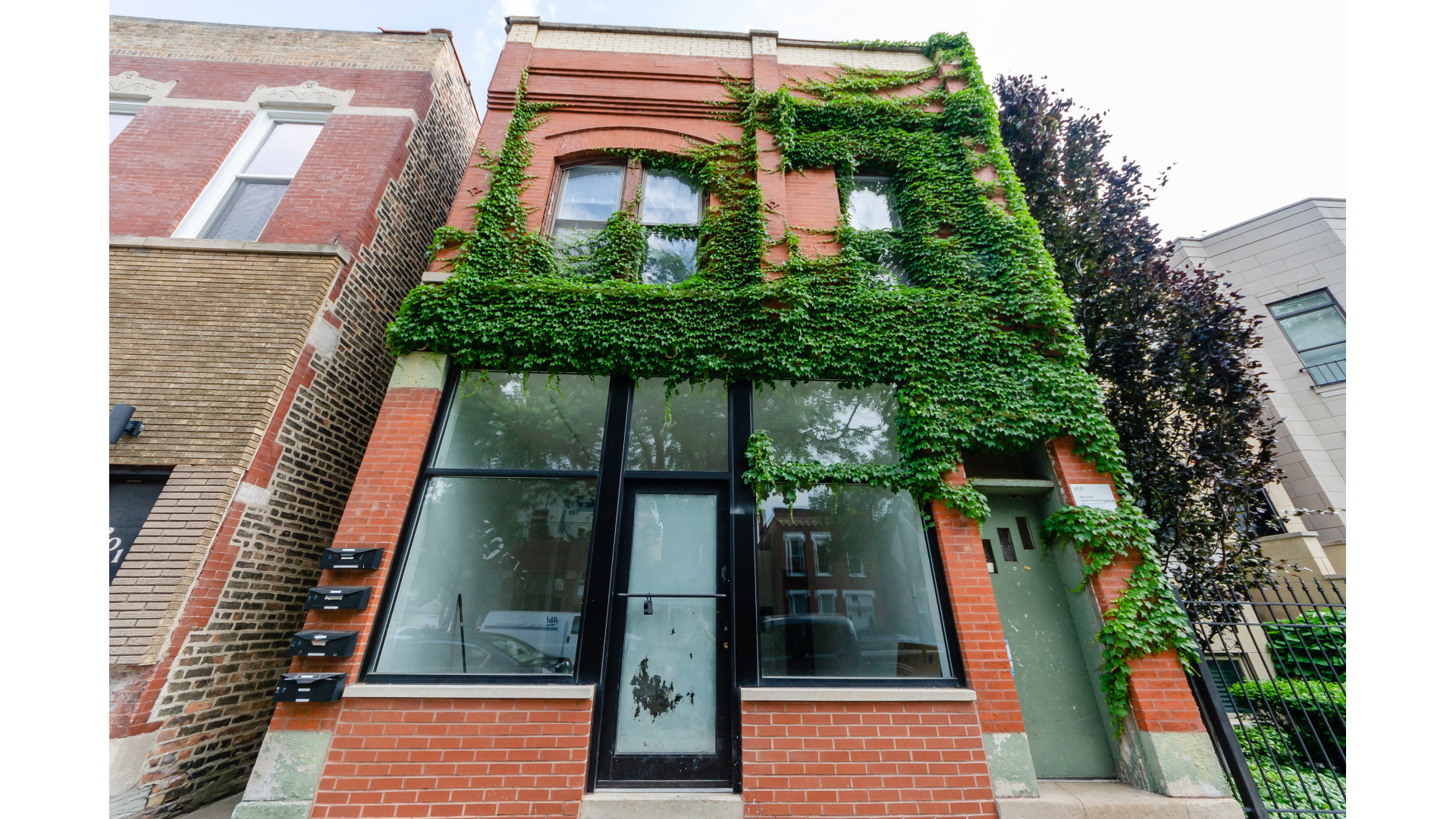 2203 W. Erie #1F