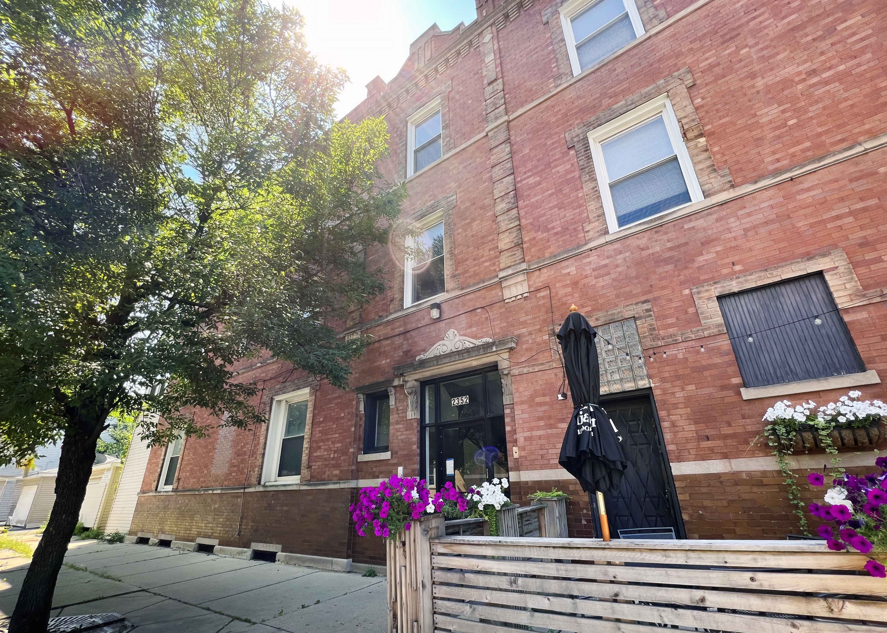 2352 N. Drake Ave. #3