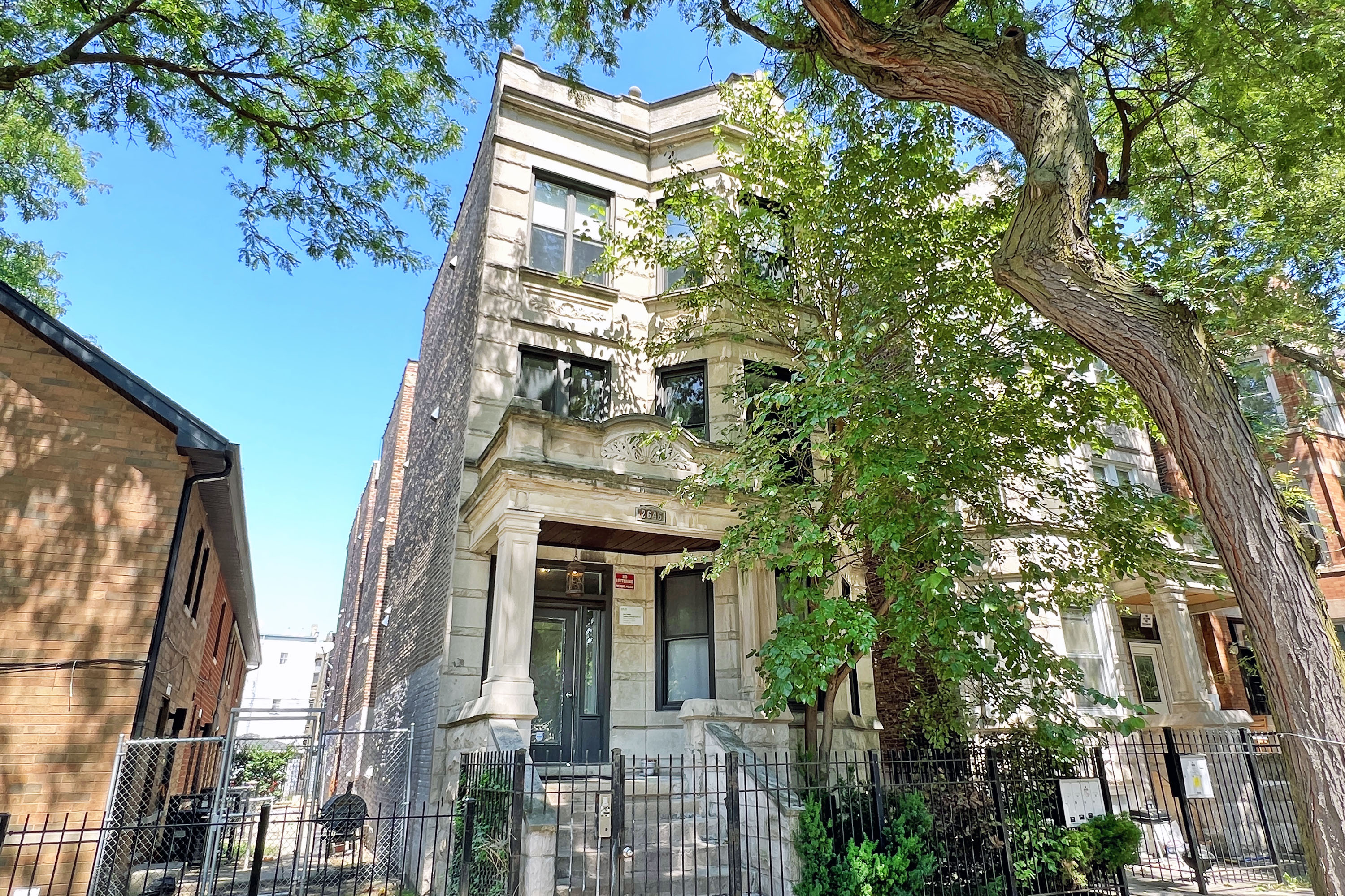 2646 W. Potomac Ave. - 1N