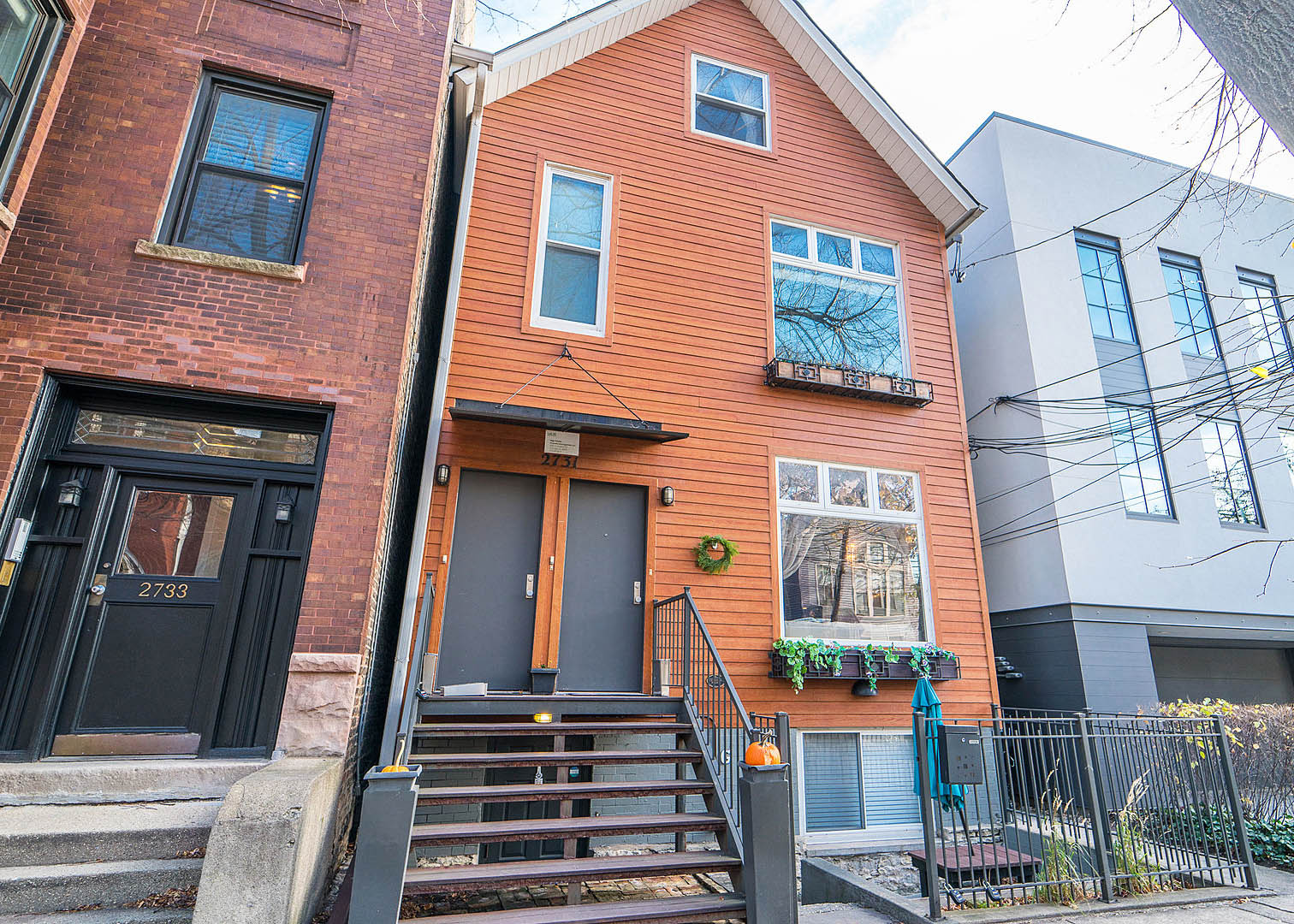 2731 North Seminary Avenue - 2