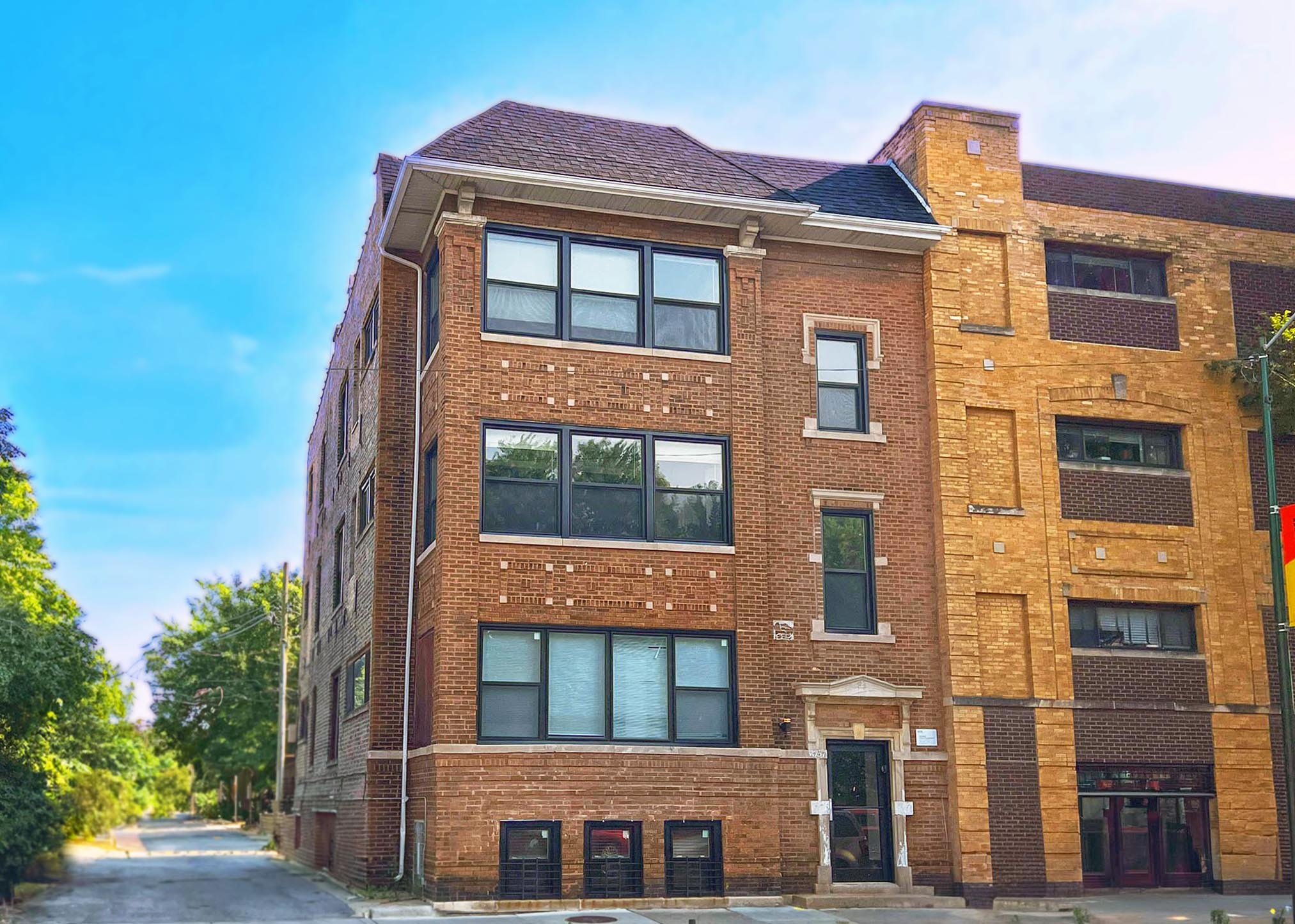 1057 West Foster Avenue - 1