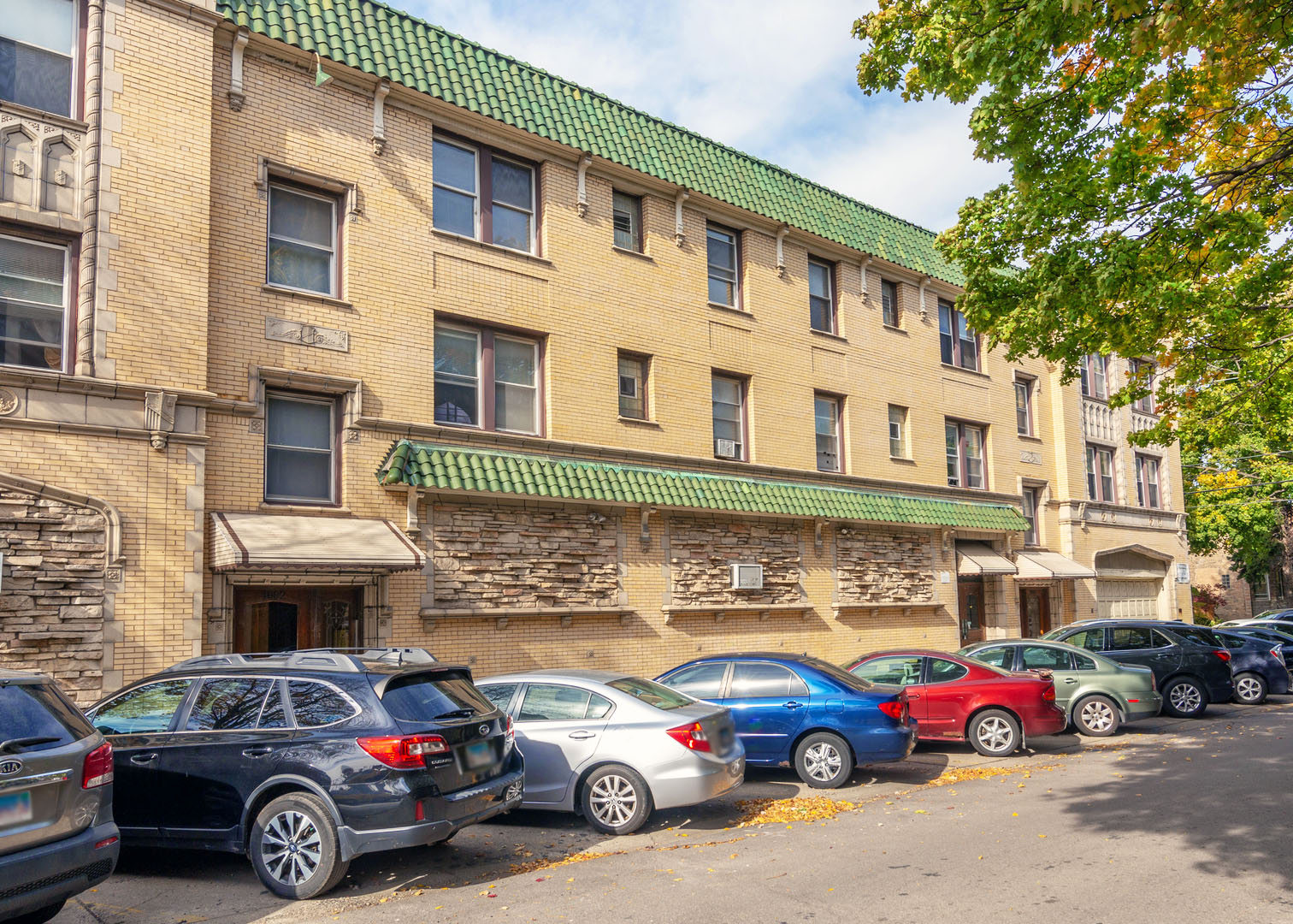 Property main image
