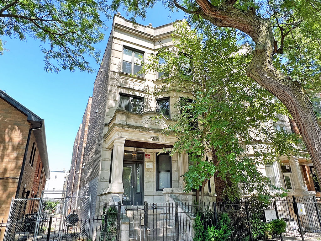 2646 W. Potomac Ave. - 3S