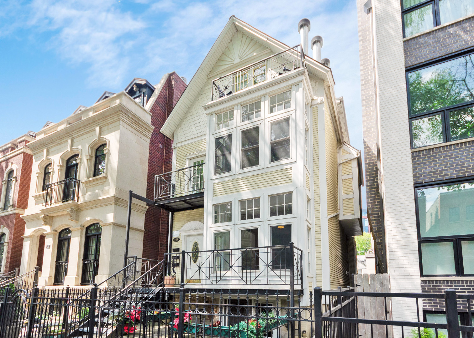 944 West Montana Street - G