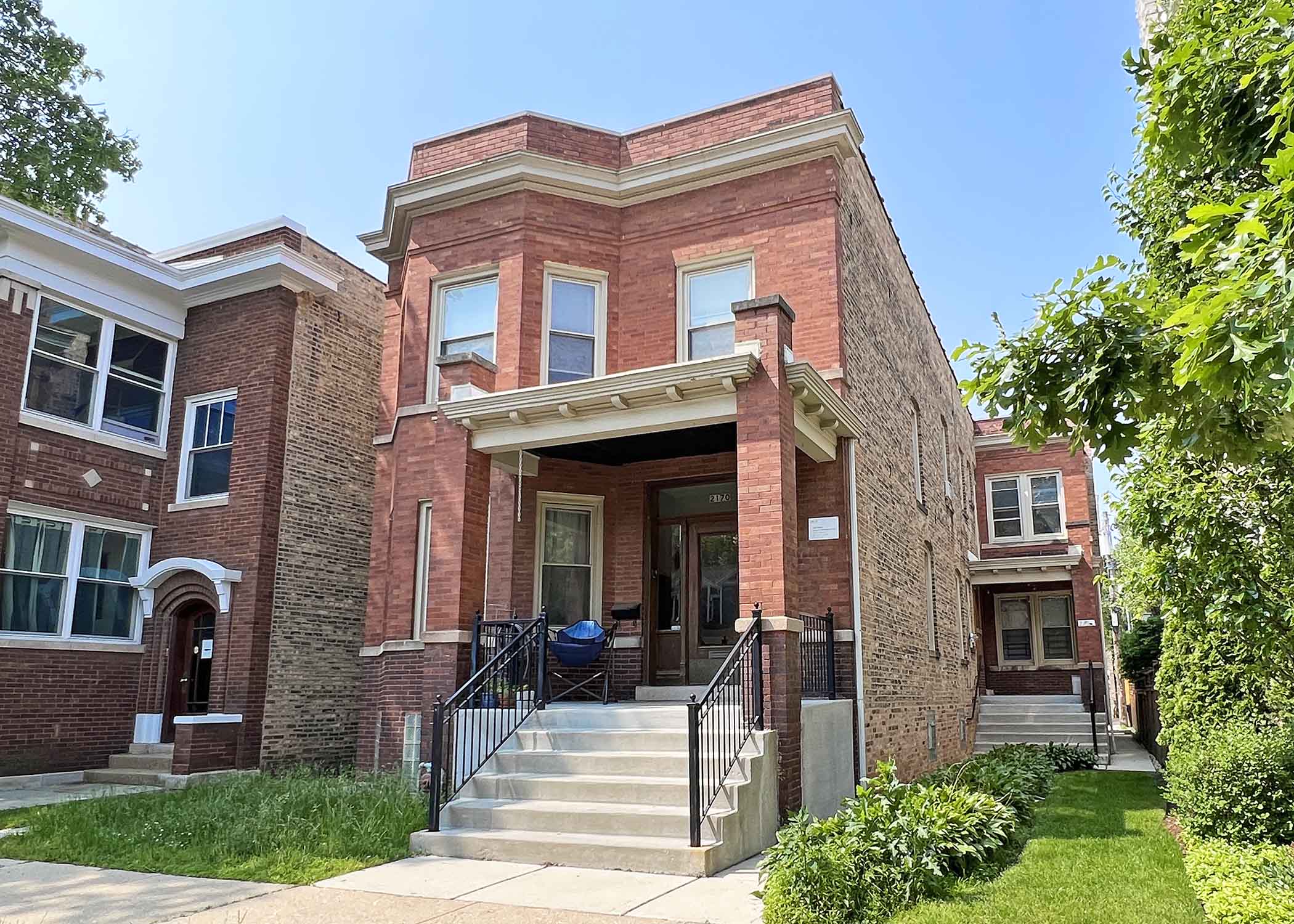 2170 West Windsor Avenue - 1R